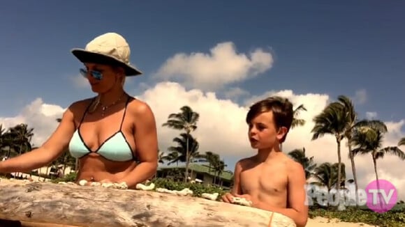 Britney Spears en toute intimité : Châteaux de sable et complicité avec ses fils