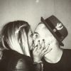 Raphaël officialise sa relation avec Anaïs sur Instagram, le jeudi 26 mars 2015.