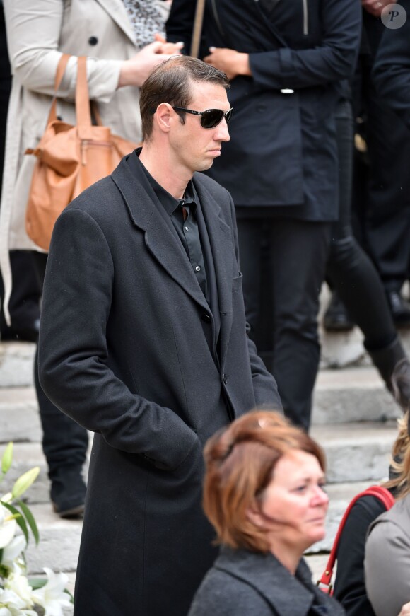 Alain Bernard lors des obsèques de Camille Muffat en l'église Saint Jean-Baptiste-Le Voeu à Nice, le 25 mars 2015