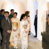 La princesse Mary et le prince Frederik de Danemark ont inauguré avec la princesse Hisako de Takamado et sa fille la princesse Tsuguko une exposition sur le Groenland au deuxième jour de leur visite officielle au Japon, le 27 mars 2015