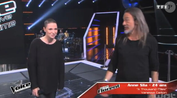Anne Sila s'entraîne pour "l'ultime épreuve" de The Voice 4 et bluffe Florent Pagny.