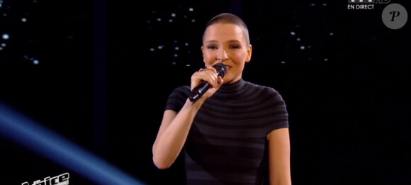 Anne Sila - Premier live de The Voice 4 sur TF1. Samedi 4 avril 2015.