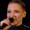 Le Talent Anne Sila chante Empire State of Mind d'Alicia Keys et Jay-Z - Premier live de The Voice 4, sur TF1. Le 4 avril 2014.