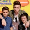 Brooklyn, Romeo et Cruz Beckham lors des Kids Choice Awards au Forum d'Inglewood, à Los Angeles le 28 mars 2015