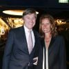 L'ambassadeur de Belgique Patrick Vercauteren Drubbel et sa femme Alexandra - Présentation de la nouvelle revue "Paris Merveilles" du Lido à Paris le 8 avril 2015.