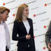 La reine Letizia d'Espagne lors d'une réunion de travail de la Croix-Rouge espagnole à Madrid le 7 avril 2015.