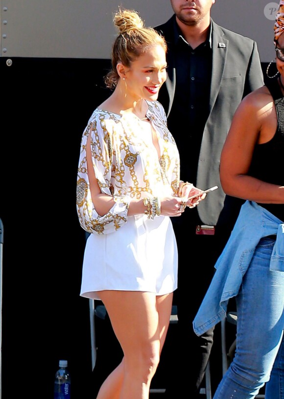 Jennifer Lopez - Arrivées à l'enregistrement de l'émission "American Idol" à West Hollywood. Le 1er avril 2015 