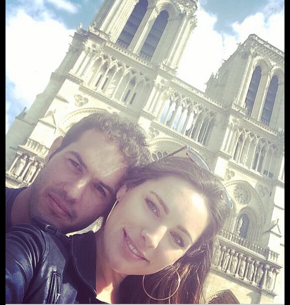 Kelly Brook en vacances à Paris avec son nouvel amoureux Jeremy Parisis, sur Instagram le 12 avril 2015