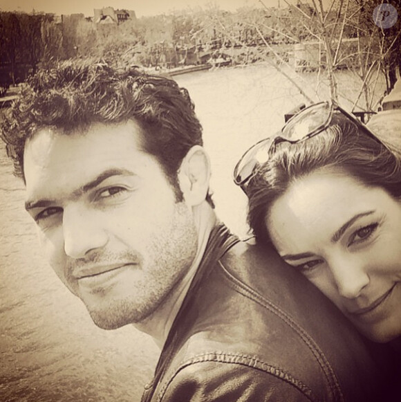 Kelly Brook à Paris avec son nouvel amoureux Jeremy Parisis, sur Instagram le 12 avril 2015