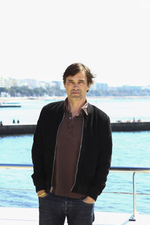 L'acteur français Olivier Martinez lors du photocall de la série "Texas Rising" dans le cadre du MIPTV 2015 à Cannes le 13 avril 2015 qui se déroule au Palais des Festivals du 13 au 16 mai. 