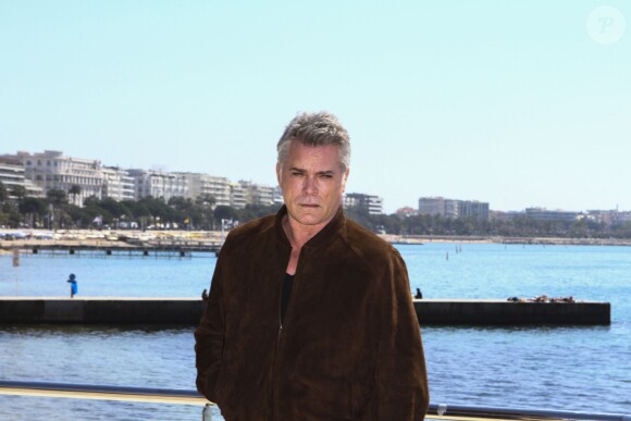 L'acteur et producteur américain Ray Liotta lors du photocall de la série "Texas Rising" dans le cadre du MIPTV 2015 à Cannes le 13 avril 2015 qui se déroule au Palais des Festivals du 13 au 16 mai. 