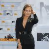 Jennifer Lopez - Cérémonie des "MTV Movie Awards 2015" à Los Angeles. Le 12 avril 2015.