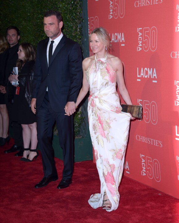 Liev Schreiber et Naomi Watts  au 50ème gala d'anniversaire du LACMA à Los Angeles, le 18 avril 2015