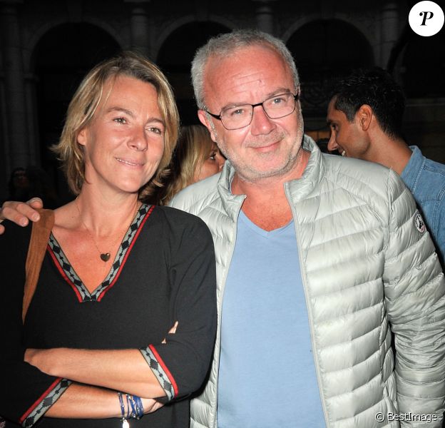 Enya Baroux Olivier Baroux se met à nu : Son adorable couple avec Coralie, ses deux  enfants... - Purepeople