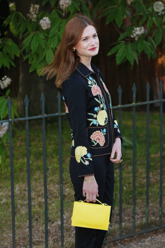 Bonnie Wright lors de la soirée "The Serpentine Gallery Summer Party 2014" à Londres, le 1er juillet 2014. 