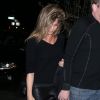 Jennifer Aniston arrive à son hôtel à New York, le 29 avril 2015.