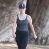 Exclusif - Reese Witherspoon fait du jogging avec une amie à Brentwood, le 29 avril 2015. 