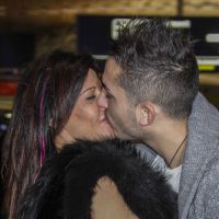 Les Anges 7 - Nathalie et Vivian fiancés ? Une bague qui interpelle...