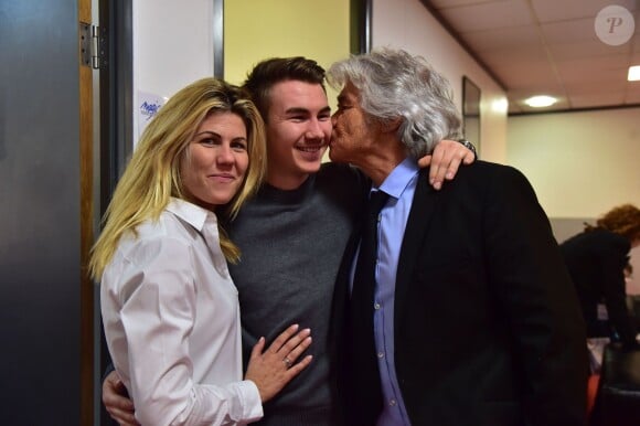 Exclusif - Daniel Guichard avec sa fille Emmanuelle et son fils Joël à l'enregistrement de l'émission Les Années Bonheur à La Plaine Saint-Denis le 24 mars 2015. Emission diffusée le 2 mai 2015.