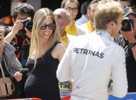 Nico Rosberg : Sa belle Vivian, enceinte, heureuse sous le soleil de Barcelone