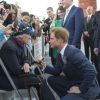 Le prince Harry est arrivé en Nouvelle-Zélande le 9 mai 2015 pour une visite d'une semaine après un mois de déploiement avec l'armée australienne.