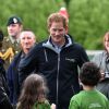 Le prince Harry est arrivé en Nouvelle-Zélande le 9 mai 2015 pour une visite d'une semaine après un mois de déploiement avec l'armée australienne.