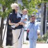 Exclusif - Gwen Stefani et ses fils Apollo et Zuma vont à l'église à Los Angeles, le 10 mai 2015.