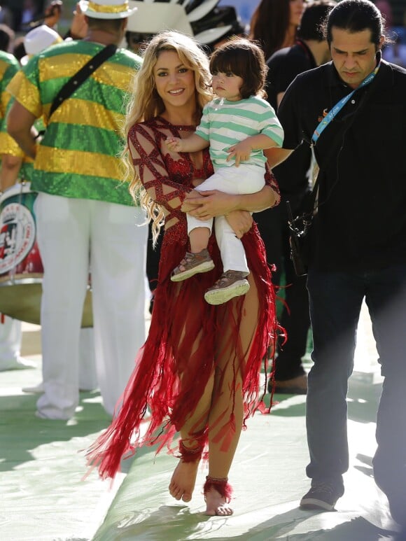 La chanteuse Shakira et son fils Milan - La chanteuse Shakira, son compagnon Gerard Piqué et leur fils Milan lors de la finale de la coupe du monde de la FIFA 2014 Allemagne-Argentine à Rio de Janeiro, le 13 juillet 2014.