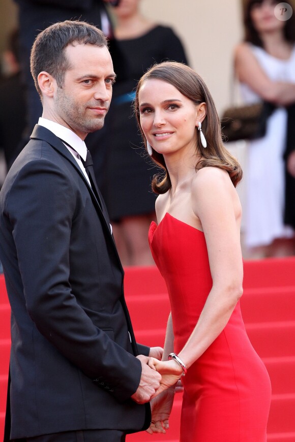 Natalie Portman et son mari Benjamin Millepied - Montée des marches du film "La Tête Haute" pour l'ouverture du 68e Festival du film de Cannes le 13 mai 2015
