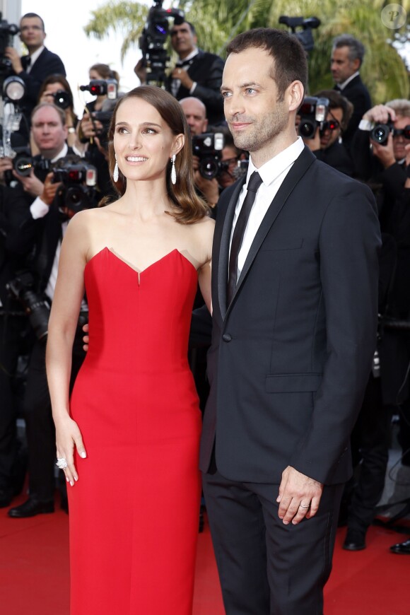 Natalie Portman et son mari Benjamin Millepied - Montée des marches du film "La Tête Haute" pour l'ouverture du 68e Festival du film de Cannes le 13 mai 2015