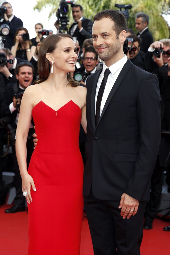 Natalie Portman et son mari Benjamin Millepied - Montée des marches du film "La Tête Haute" pour l'ouverture du 68e Festival du film de Cannes le 13 mai 2015