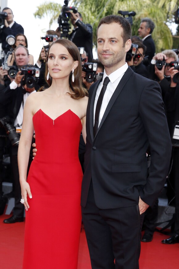 Natalie Portman et son mari Benjamin Millepied - Montée des marches du film "La Tête Haute" pour l'ouverture du 68e Festival du film de Cannes le 13 mai 2015
