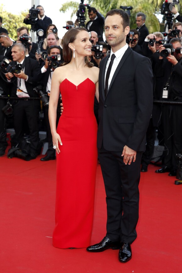 Natalie Portman et son mari Benjamin Millepied - Montée des marches du film "La Tête Haute" pour l'ouverture du 68e Festival du film de Cannes le 13 mai 2015