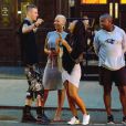 Exclusif - Amber Rose, le rappeur Machine Gun Kelly et un couple d'amis, de sortie à New York, le 10 mai 2015.