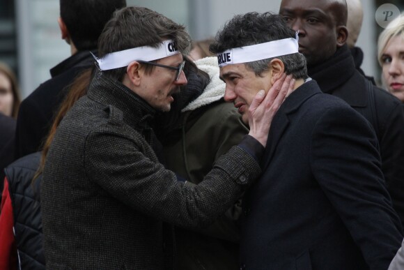 Le dessinateur Luz et Patrice Pelloux - Les dirigeants politiques mondiaux et personnalités défilent à la marche républicaine pour Charlie Hebdo à Paris, suite aux attentats terroristes survenus à Paris les 7, 8 et 9 janvier. Paris, le 11 janvier 2015.