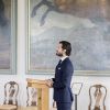 Le prince Carl Philip inaugurait le 26 mai 2015 au château de Stromsholm une exposition consacrée à la reine Hedvig Eleonora.