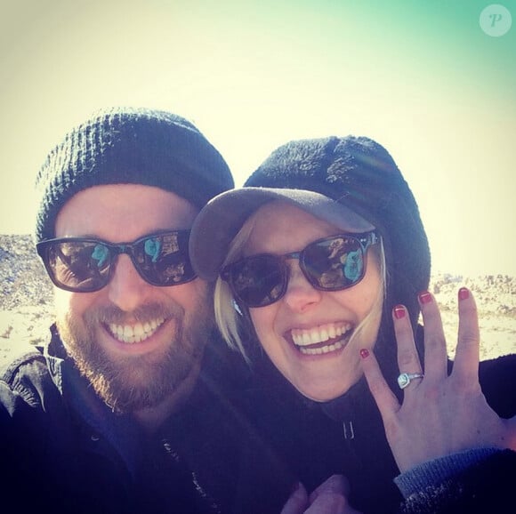 Alison Pill et Joshua Leonard annonçent leurs fiançailles sur Instagram, le 3 janvier 2015. 