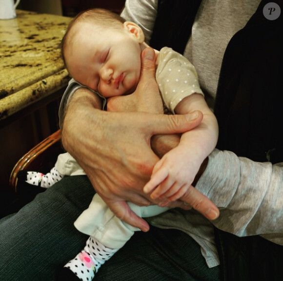Milla Jovovich a ajouté une photo de sa fille Dashiel, sur Instagram le 17 mai 2015