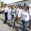 La reine Letizia d'Espagne en visite au marché de Suchitoto au Salvador le 27 mai 2015