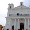 La reine Letizia d'Espagne découvre l'église de Santa Lucia à Suchitoto au Salvador le 27 mai 2015