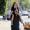 Ben Affleck, sa femme Jennifer Garner et leurs filles Seraphina et Violet vont déguster une glace en famille à Santa Monica, malgré les rumeurs de séparation du couple, le 28 mai 2015. 