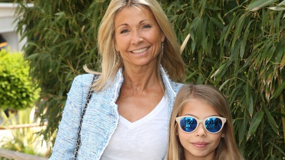 Roland-Garros : Natty Belmondo maman comblée avec Stella, face à Mélanie Thierry