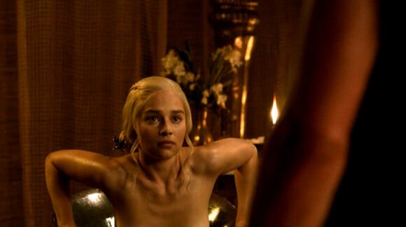 Emilia Clarke dans la série Game of Thrones.