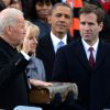 Beau Biden et son père Joe Biden lors d'une cérémonie à Washington, le 21 janvier 2013