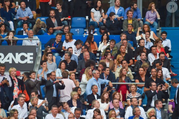 Jean-Roch, Nicolas Demorand, Bernard Montiel, Frederic Lerner, Arnaud Ducruet, Gregoire lors du concert de Paul McCartney au Stade de France le 11 juin 2015 à Saint-Denis