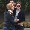 Kristen Stewart et Alicia Cargile tendrement complices à Los Angeles, le 25 mai 2015.