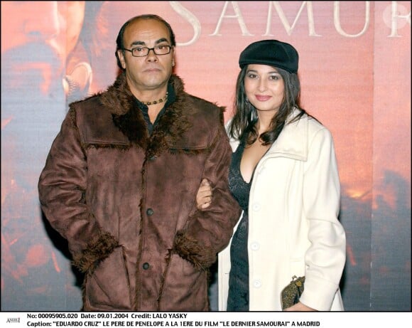 Eduardo Cruz et Carmen, son épouse, à Madrid le 9 janvier 2004. 
