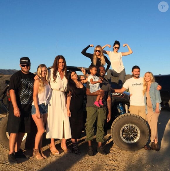 Caitlyn Jenner entourée des siens pour la fete des Pères le 21 juin 2015