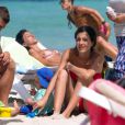Marco Verratti en vacances à Formentera (Espagne) avec sa belle Laura et leur fils Tommaso (1 an) le 24 juin 2015.