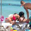 Marco Verratti en vacances à Formentera (Espagne) avec sa belle Laura et leur fils Tommaso (1 an) le 24 juin 2015.